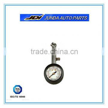 Dial tire pressure gauge