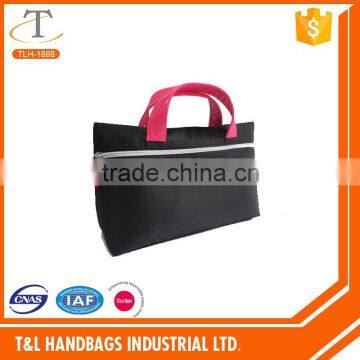 Simple construction handbags in polyester