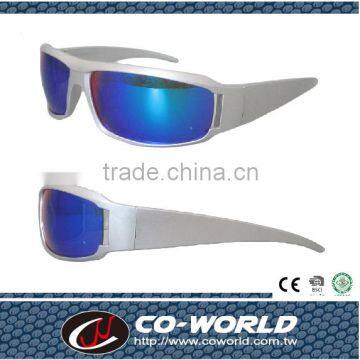 Parental eyewear, boxy sunglasses glasses, popular spectacles