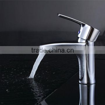 Modern Centerest Single Handle Washbasin Faucet