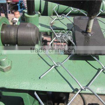 Galvanized Steel Wire Mesh Chain Link Fence Weaving Machine photo-2