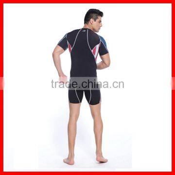 2015 wear wholesale sportswear OEM high performance sports compression wear/compression clothing