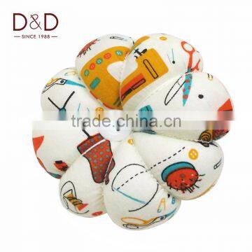 D&D Pumpkin Fabric Needles Pin Cushion Sewing With Elastic Wrist Belt