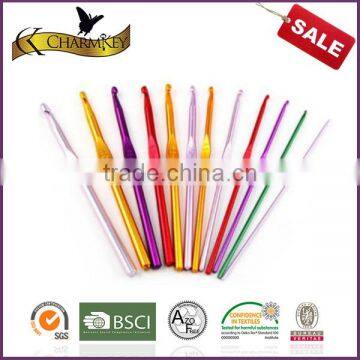 Charmkey Ergonomic Crochet Hook Set Colorful Aluminum Crochet t Shirt Yarn Tools photo-2