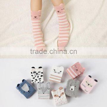 B40970A Wholesale autumn and winter lovely kids carton printing socks