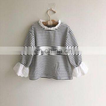 Children's bottoming shirt 2020 autumn new girls striped bottoming shirt lace-sleeved long-sleeved T-shirt top