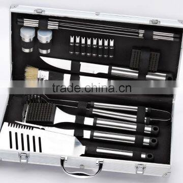 yangjiang factory manufacture stainless steel BBQ tools deluxe bbq grill set for BARBECUE