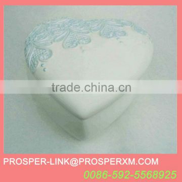 Ceramic heart jewelry box wholesale