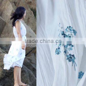 White cotton embroidered cloth Fold the embroidery fabric flower dress fabric