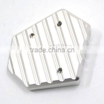 BJ-SSE-YA004 6061 Aftermarket CNC Aluminum Motorcycle Kickstand Pad for Yamaha MT09 2014-2015 photo-2