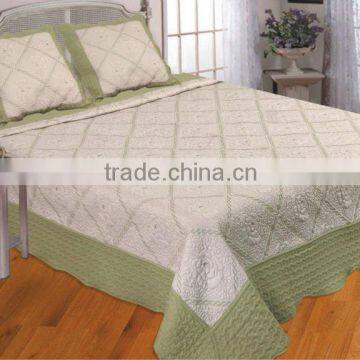 quilted bed sheet