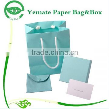 gloss lamination paper cosmetic bag and box with cotton, silk, paper handle