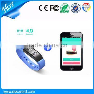 2014 New Product For iPhone 5S 6 Samsung S Sports Sleep monitor Carolies Tracking Health Fitness Smart Bluetooth Bracelet
