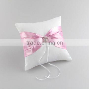traditional ring pillow for wedding
