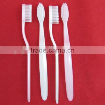 Nylon Bristles PP Handle Disposable Hotel Toothbrush Wholesale