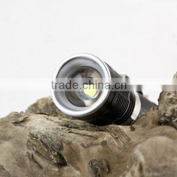 Rechargeable Outdoor Camping Waterproof Cheap Led Flashlight photo-3