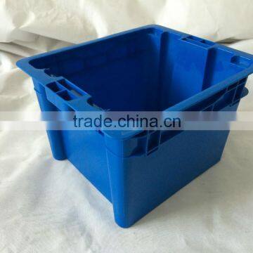 square small plastic fish Stackable container