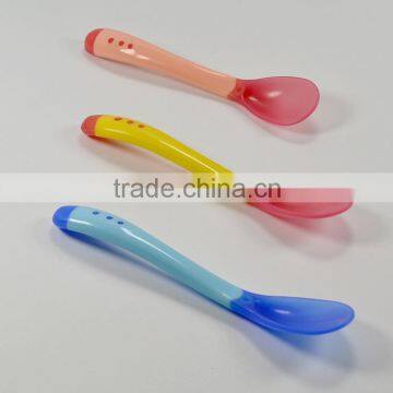 High Quality Comfortable Flexible Temperature Color changing Silicone Spoon For Baby, Baby Temperature Silicone Spoon