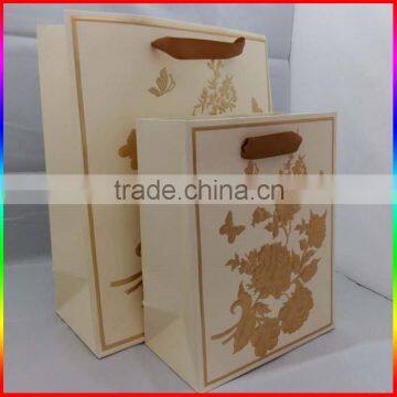 Custom Print High Quality Jewelry Paper Bag With Gold Embossing Printing photo-3