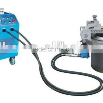 Hydraulic driven pipe chamfering machine