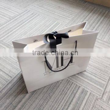 2016 china factory custom cheap high quality fancy christmas paper gift bags