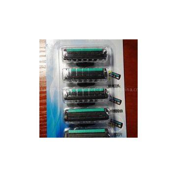 Triple Blade System Razor, Small Orders are Welcome