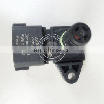 Engine Parts M11 Pressure Temperature Sensor 2872784 4921324 2897334