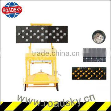 Traffic Safety Trailer Mounted Solar Board with Arrow Light