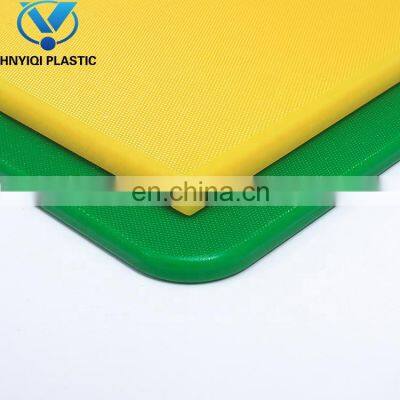 Colored polyethylene cutting board 20 mm