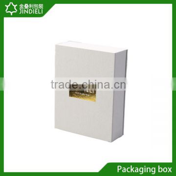 Personalized magnetic packaging cardboard perfume box gift box design