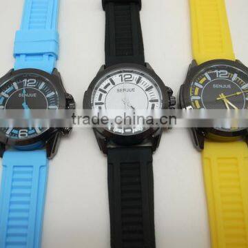 China Silicone Cheapest Wrist Watch for Men photo-2