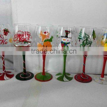 stemless glass with Christmas design