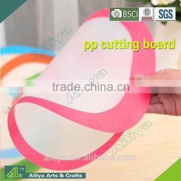 FDA LFGB approved abrasion resistance eco-friendly flexible durable multifunctional pe cutting board