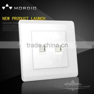 2015 NEW design British standard PC white 2 gang computer wall switch socket