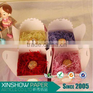 Decorative box colourful baled shredded paper