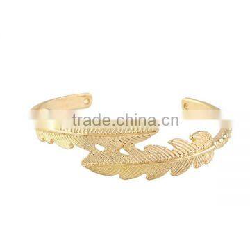 European and American metal alloy gold leaf cuff bangle