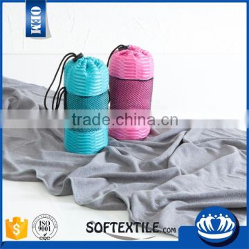 China supplier wholesale dry off lady sport towel made in China