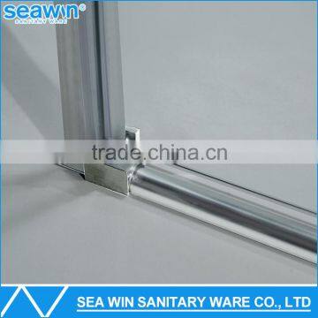 Simple and Fashional Design Frameless Glass Shower Door With Bathtub