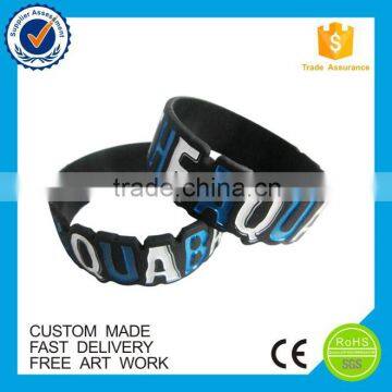 2016 China free sample custom silicone sports bracelet / wristband