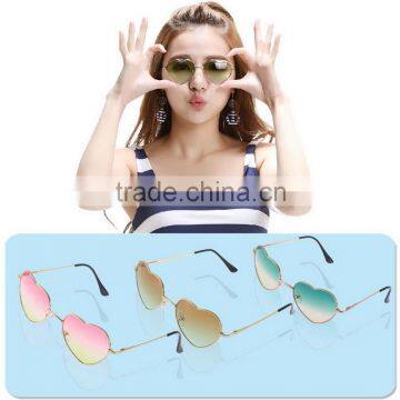 Hot Retro Girl UV400 Metal Frame Heart Shaped Sunglasses Gradient Shades Lens