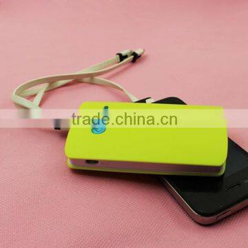 2016 New Design Ultra Slim 5V 1A Promotional 4000mah Mobile Solar Power Bank photo-4