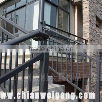 Stair and veranda aluminum railing design