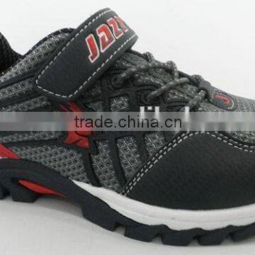 Antiskid Children Mountain Hiking Shoes Upper MD Outsole Size 30 - 35