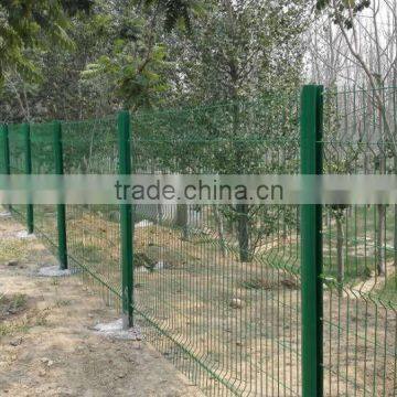 High fences mesh welded wire panel /industrial fence panels/ Highway guardrail/fence with triangle bends