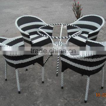 Set coffee table & 4 chairs from Vietnam