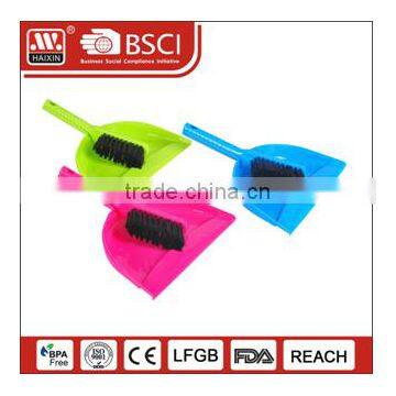 Haixing Dustpan with brush