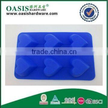 Hot 100% food safe silicone cake mould