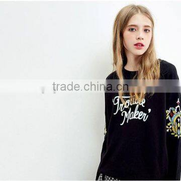 Female Black Round Collar Collar Fleece. photo-3