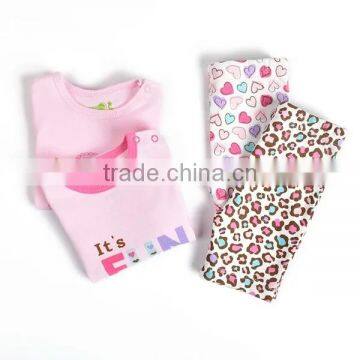 Short Sleeve t Shirt+short Pants Red Color Traditional Baby Girls Clothing Sets photo-3
