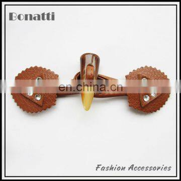 leather horn toggle button with rhinestone